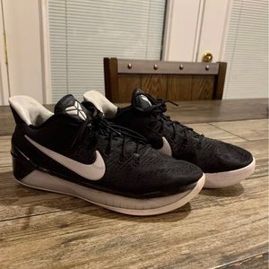 Nike Kobe A.D. black white-6y 869987-001